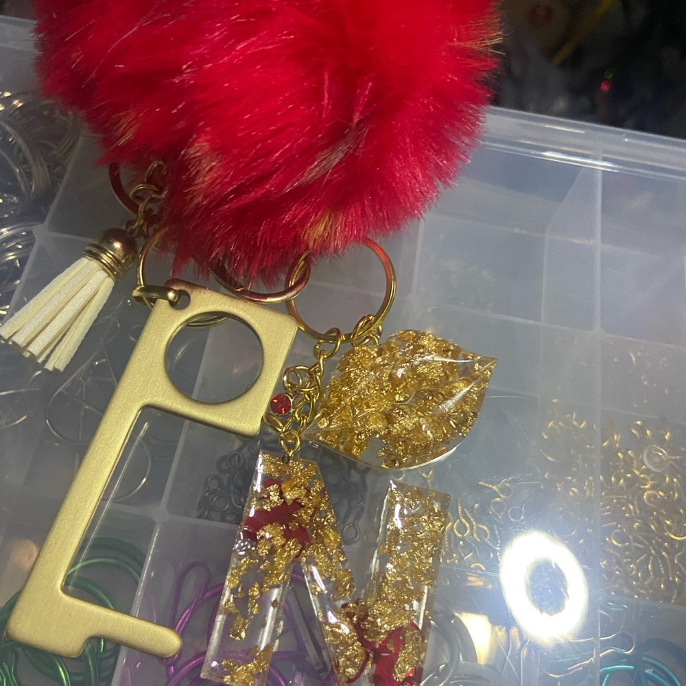 red n gold bling keychain